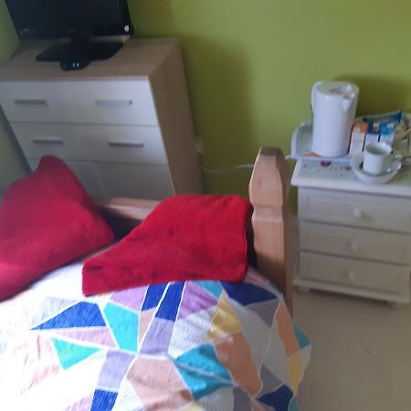 Apple Guest House Loughrea Extérieur photo